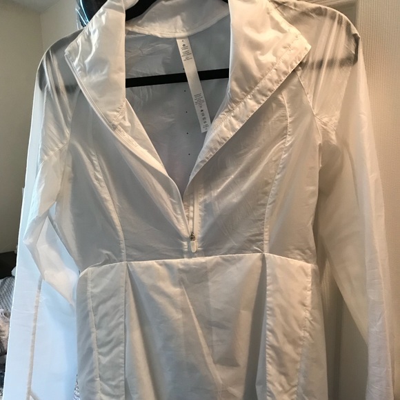 lululemon athletica Jackets & Blazers - Lululemon light pullover
